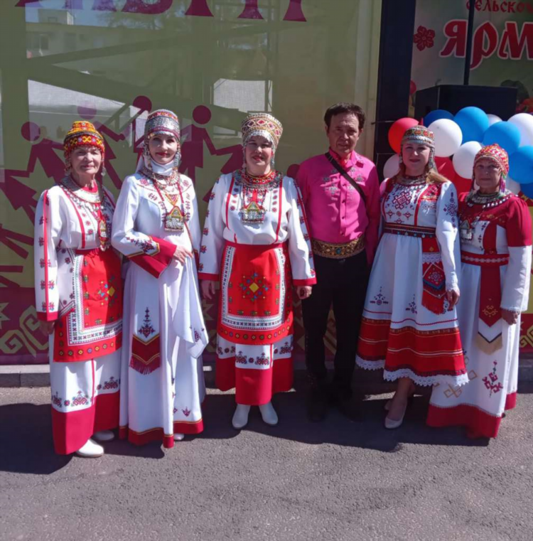 Тихвин газета дивья объявления
